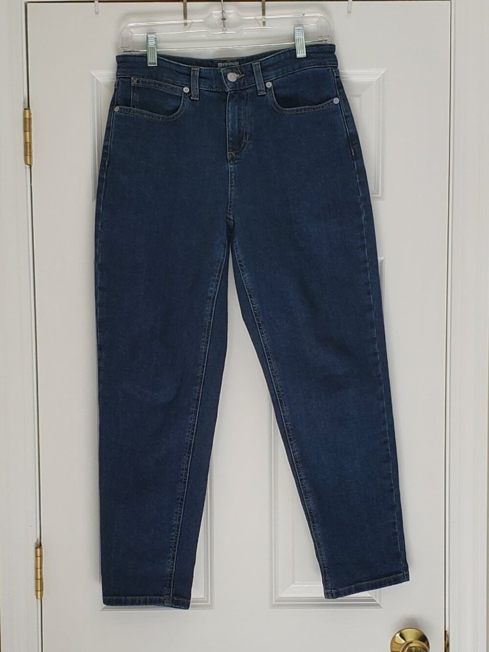 Like New LL Bean Classic Fit Blue Jeans in 4p